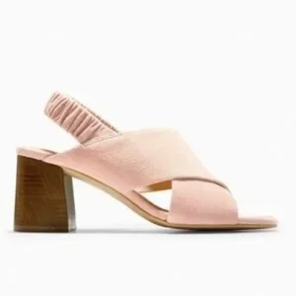 NWOB Cole Haan Anastasia City blush pink sandals